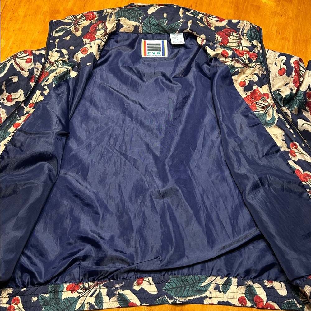 EVR 100% Silk Full Zip Cherry Botanical Pattern Lightweight Vtg Bomber Jacket - Picture 8 of 8